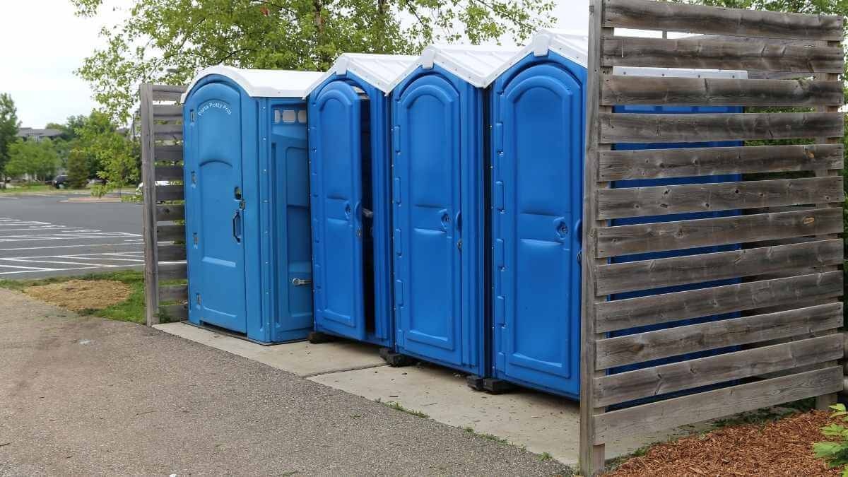 Porta Potty Rental Pros - Quality Portable Restroom Services in Paterson, WA, 99345